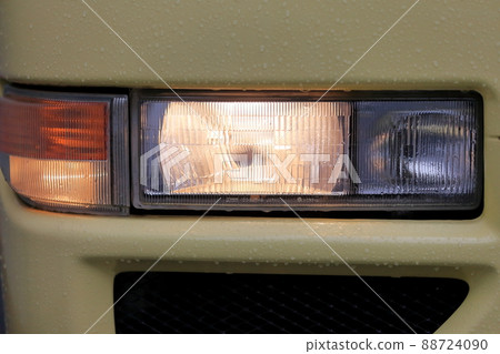 Mini bus headlights 88724090