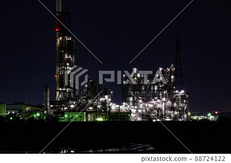 [Mie] Yokkaichi factory night view 88724122
