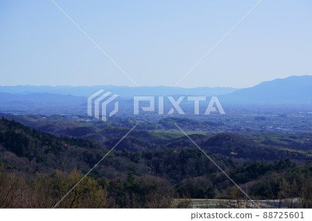 From Takamadoyama Driveway to Yamato Sanzan 88725601