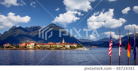 Borromean islands, lake maggiore, Stresa, italy 88728381