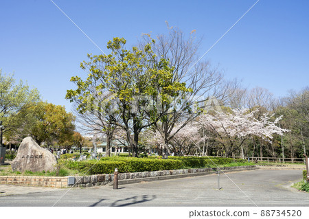 Kasugai City Futagoyama Park Ajimi Futagoyama Kofun Entrance 88734520