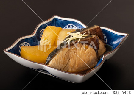 Yellowtail daikon, yellowtail daikon 88735408