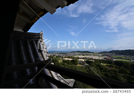 From the castle tower of Hikone Castle 88743493