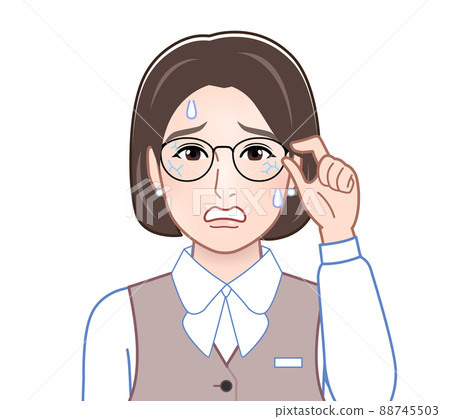People with broken glasses 88745503