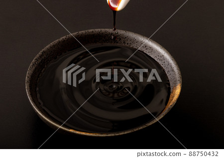 Tamari soy sauce Tamari soy sauce 88750432