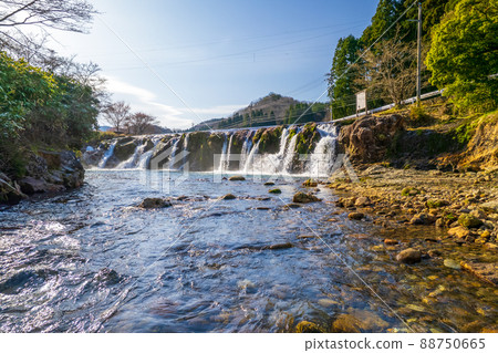 2022年4月拍攝的石川縣小松市布葉島十二瀧/西尾區 2022年4月拍攝的石川縣小松市布葉島十二瀧/西尾區 88750665