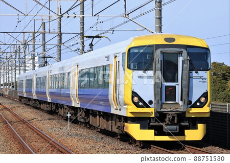 Series 257 / 特快 Sazanami / 特快 Wakashio 88751580