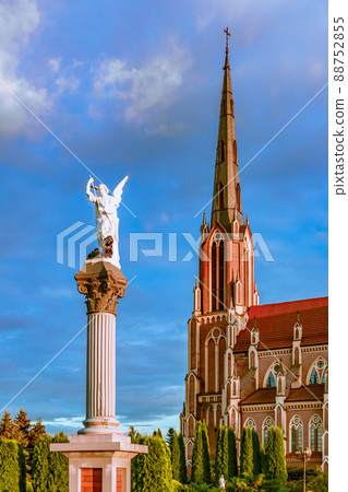 The grandiose Church of the Holy Trinity and the column with the archangel in Gervyaty, Grodno region, Belarus The grandiose Church of the Holy Trinity and the column with the archangel in Gervyaty, Grodno region, Belarus 88752855