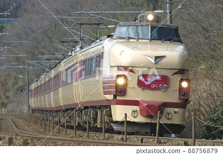 北陸本線椿田栗倉JR西489系列H01機關（金澤）白鷹 88756879