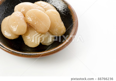 Boiled white flower beans 88766236