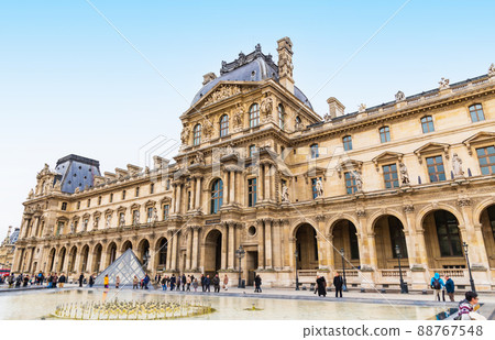Louvre Museum, Paris * Lower soft focus Louvre Museum, Paris * Lower soft focus 88767548