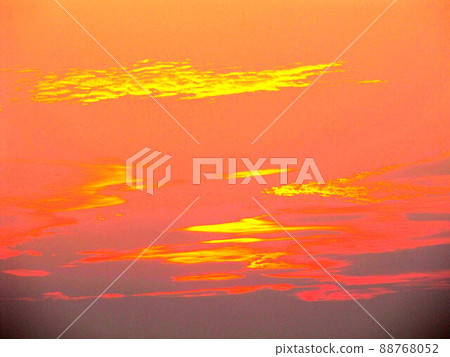 晨曉黃昏夕彩 88768052