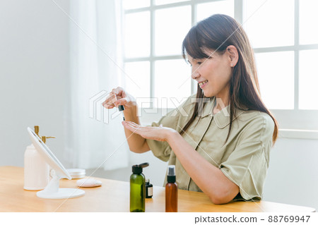 中年女性要美甲 中年女性要美甲 88769947