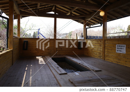 千葉縣小湊鐵道橫慶國站足浴設施 88770747