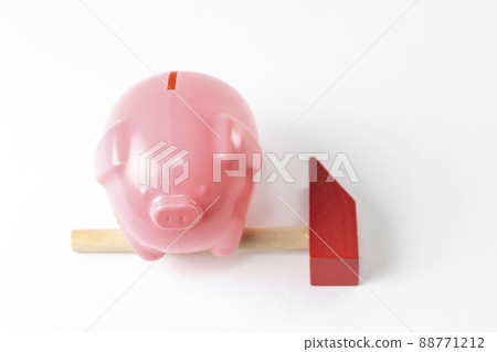 Piggy bank and toy hammer Piggy bank and toy hammer 88771212