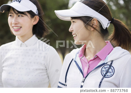 女子高爾夫球輪形象 女子高爾夫球輪形象 88773768