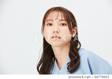 Business casual young women fashion 88776603