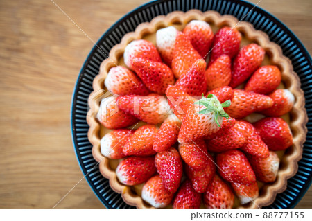 Strawberry tart Strawberry tart 88777155