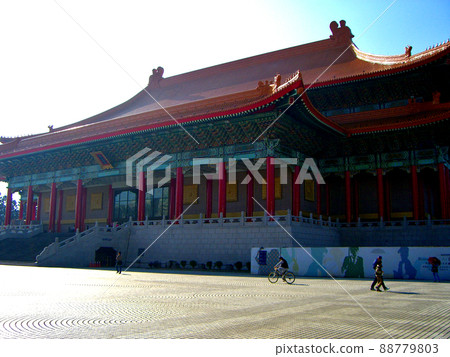 台灣台北自由廣場拱門國家大劇院 台灣台北自由廣場拱門國家大劇院 88779803