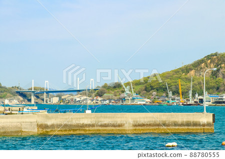 Onomichi Ohashi seen from the coast of Onomichi Suido Beautiful scenery of the Seto Inland Sea 88780555