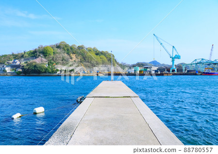 瀨戶內海的拍攝地尾道水道的防波堤 88780557