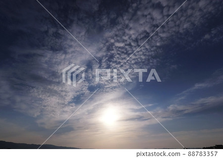 夏日早晨天空與各種上層雲,超廣角,220530pm,天空主 夏日早晨天空與各種上層雲,超廣角,220530pm,天空主 88783357
