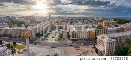 Aerial view of the Kyiv Ukraine above Maidan Nezalezhnosti Independence Monument. 88783378