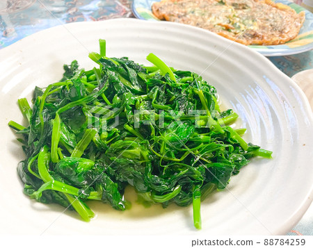 中國家常豌豆芽(炒豌豆芽) 中國家常豌豆芽(炒豌豆芽) 88784259