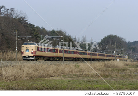 Hokuriku Main Line Ushinoya-Hosorogi JR West 485 Series A10 formation (Kyoto) Raicho 88790107