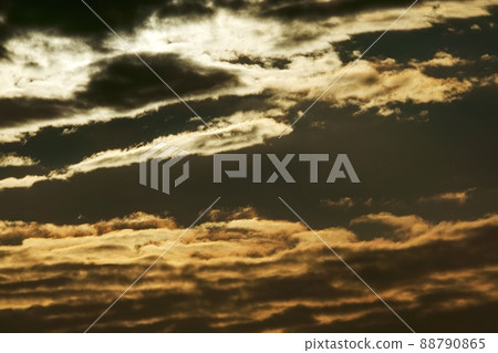 Early winter morning sky, clouds illuminated by the morning sun, telephoto, 211114am 88790865