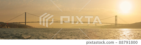 The Bosphorus Bridge connecting Europe and Asia. 88791800