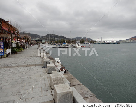 Cloudy Dejima Wharf 88793895