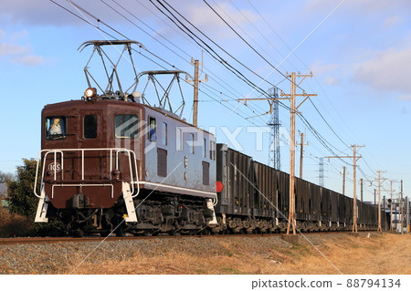 [PIXTA first published] Chichibu Railway Deki 105 reprint painting (brown) electric locomotive 88794134