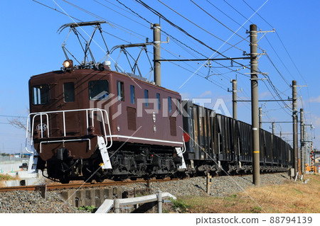 【PIXTA首發】秩父鐵道Deki 105再版塗裝（棕色）電力機車 88794139