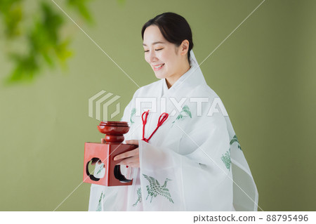 千早巫女杯 88795496