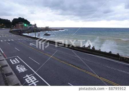 陰陽海泰金銅廠 陰陽海泰金銅廠 88795912