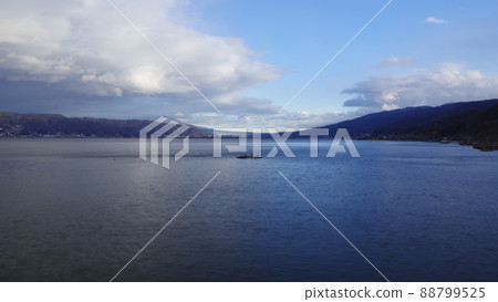 Lake Suwa 88799525