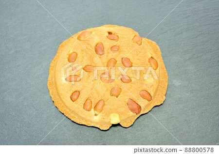 Peanut Nambu sembei Peanut Nambu sembei 88800578