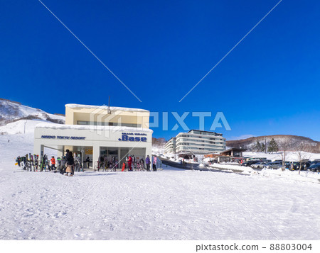Clear ski resort foothills ticket office (Hokkaido, Niseko) Clear ski resort foothills ticket office (Hokkaido, Niseko) 88803004