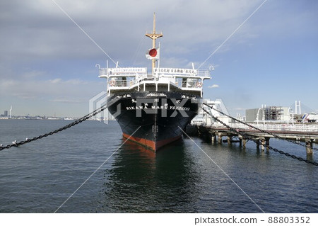 Hikawa Maru Opened as a museum ship in Yokohama City. Operated for a long time on the North Pacific route in front of Yamashita Park Important Cultural Property Hikawa Maru Opened as a museum ship in Yokohama City. Operated for a long time on the North Pacific route in front of Yamashita Park Important Cultural Property 88803352