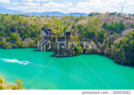 春天的Enaki峽谷 88803682