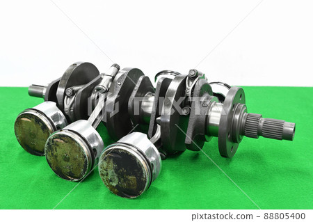 6-cylinder engine crankshaft 88805400