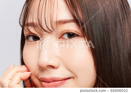 Beauty young Japanese woman Beauty young Japanese woman 88806032