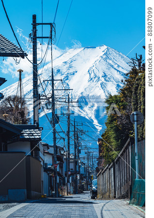 Mt. Fuji seen in the everyday world Mt. Fuji seen in the everyday world 88807099