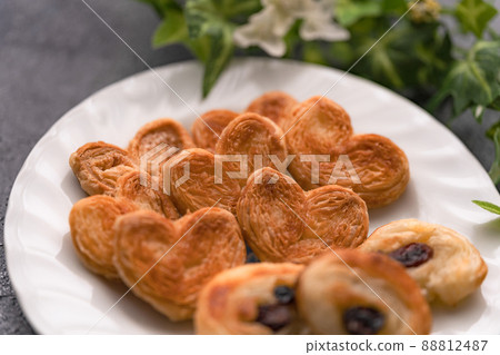 心形餡餅 88812487