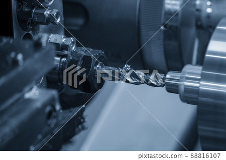 The CNC lathe machine bore cutting the brass pipe connector parts. The CNC lathe machine bore cutting the brass pipe connector parts. 88816107