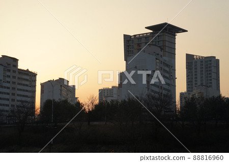 韓國盆唐市西賢灘川風光 韓國盆唐市西賢灘川風光 88816960