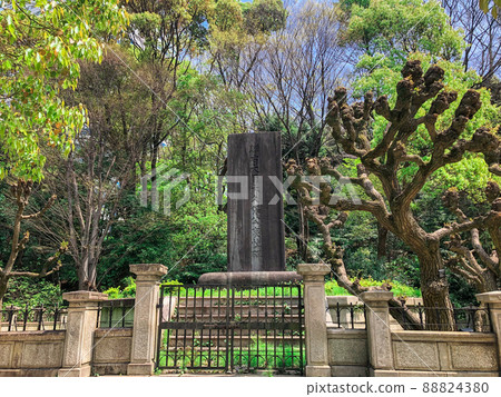 東京紀尾井町清水穀公園的大久保利通紀念紀念碑 88824380
