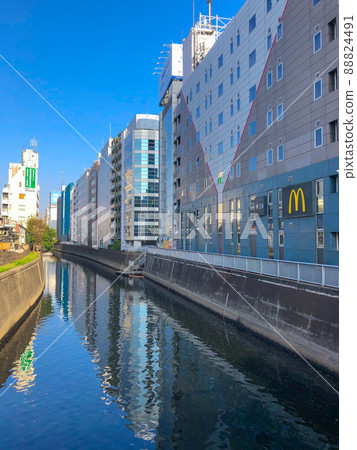 Kanda River flowing near Tokyo Suidobashi and JR Suidobashi Kanda River flowing near Tokyo Suidobashi and JR Suidobashi 88824491