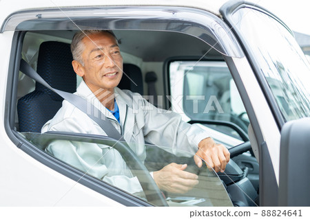 Senior male trucking business Senior male trucking business 88824641